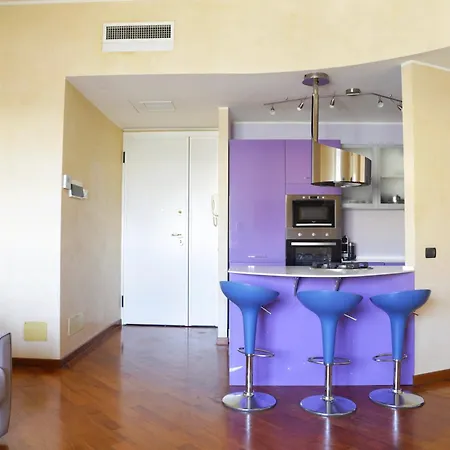 Bilocale Con Parcheggio Incluso In Via Amba Alagi Apartament