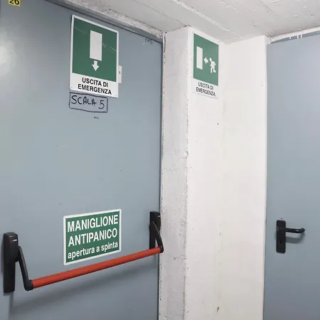 Bilocale Con Parcheggio Incluso In Via Amba Alagi Apartament