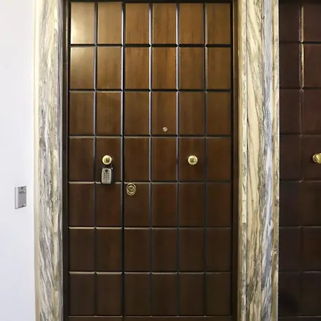 Apartament Bilocale Con Parcheggio Incluso In Via Amba Alagi *